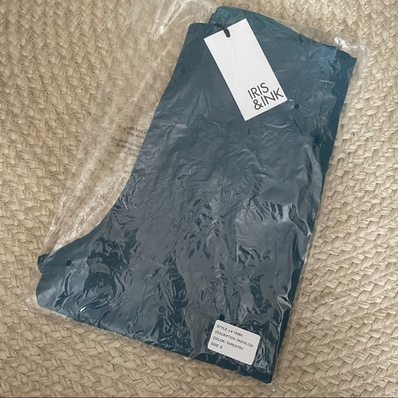 IRIS & INK REVOLVE Bonnie cropped perforated stretch leggings in tapestry - Picture 3 of 4